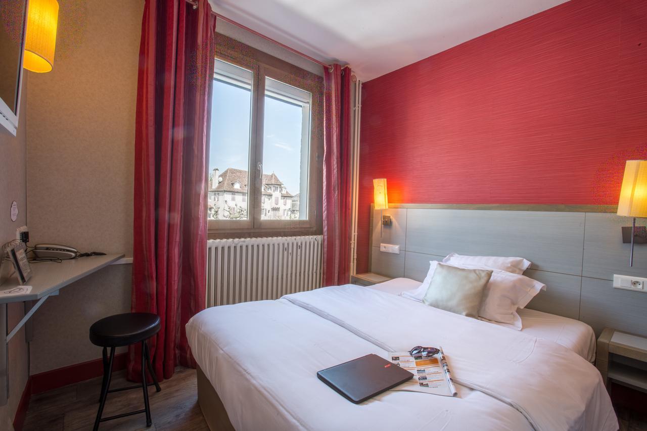 ביוליו-סור-דורדון Contact Hotel Le Relais De Vellinus מראה חיצוני תמונה