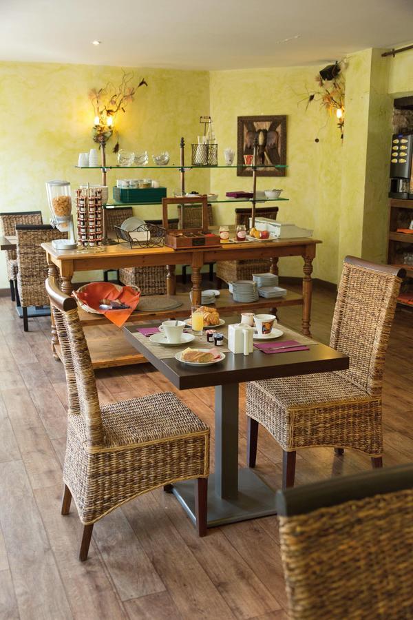 ביוליו-סור-דורדון Contact Hotel Le Relais De Vellinus מראה חיצוני תמונה