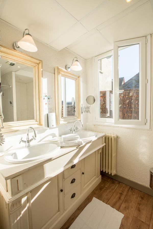 ביוליו-סור-דורדון Contact Hotel Le Relais De Vellinus מראה חיצוני תמונה