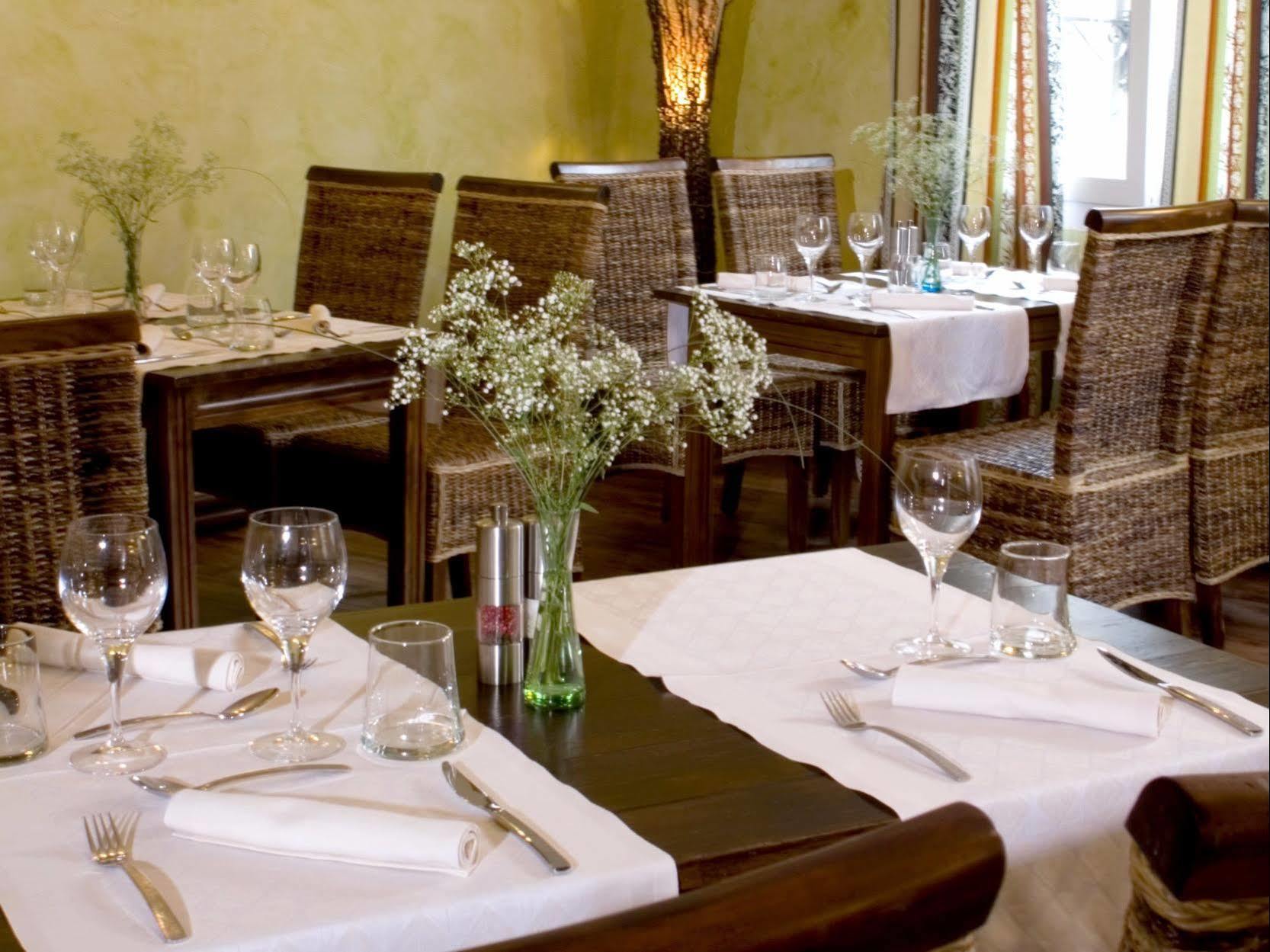 ביוליו-סור-דורדון Contact Hotel Le Relais De Vellinus מראה חיצוני תמונה
